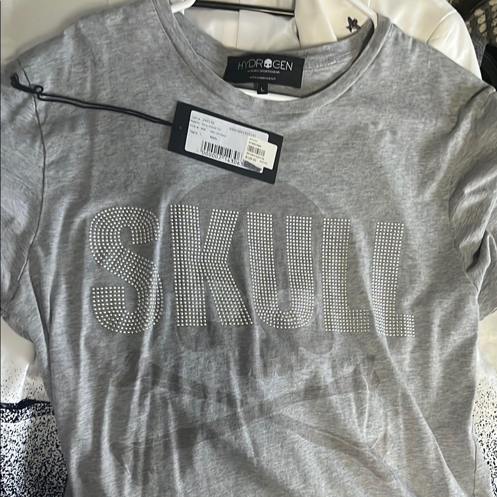 Hydrogen Gray Skull T-Shirt